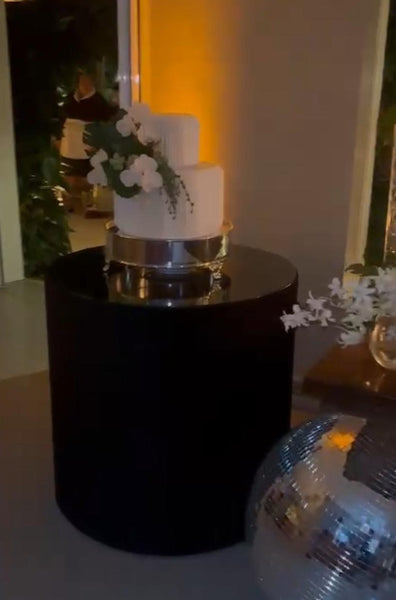 Mesa Bolo com Rodinhas
